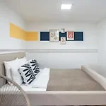 Cityscape Budget Szoevetseg 4 Apartmán *